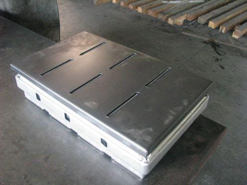 Bread Pan Lid B05 bakery storage and work unit detail view 5